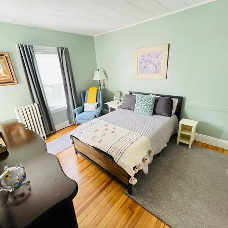 Delightful 2Br Apartment With Balcony - 15 Min From Mohegan Sun- Foxwoods Casinos & Mystic Нью-Лондон Экстерьер фото