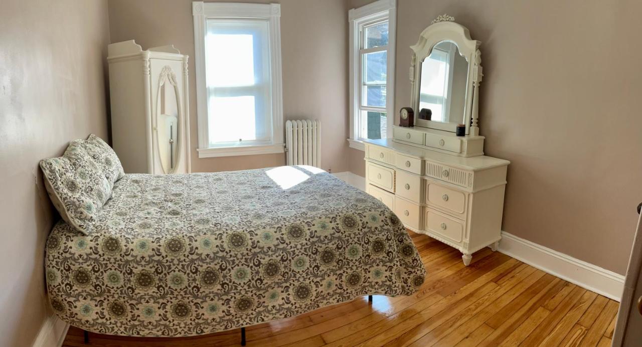 Delightful 2Br Apartment With Balcony - 15 Min From Mohegan Sun- Foxwoods Casinos & Mystic Нью-Лондон Экстерьер фото